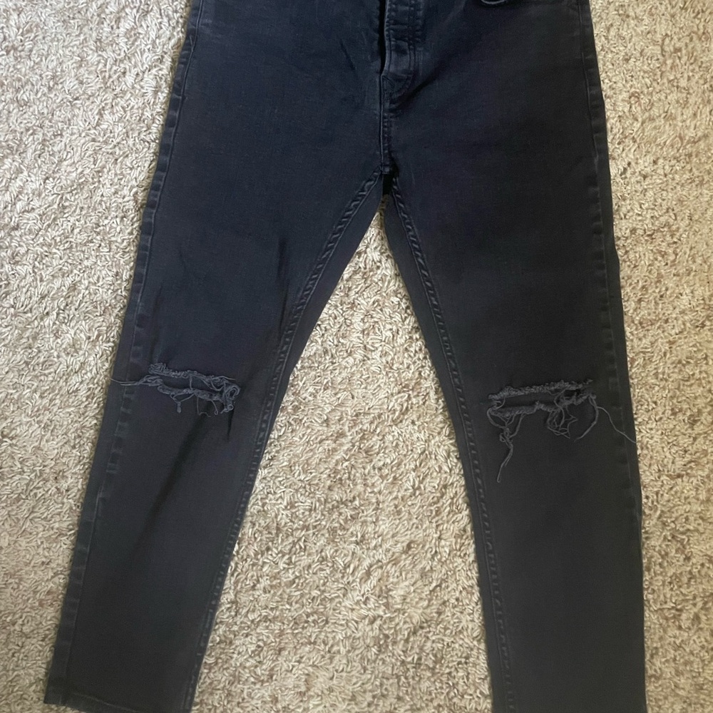 Men's Black Distressed Jeans